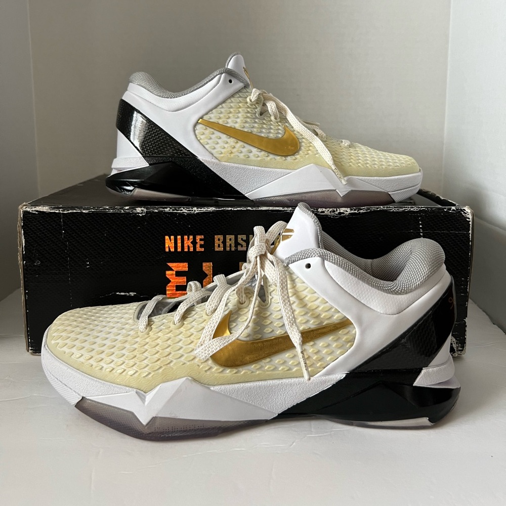 2012 Nike Zoom Kobe 7 System Elite ‘Home’ (Men’s Size 9.5)
